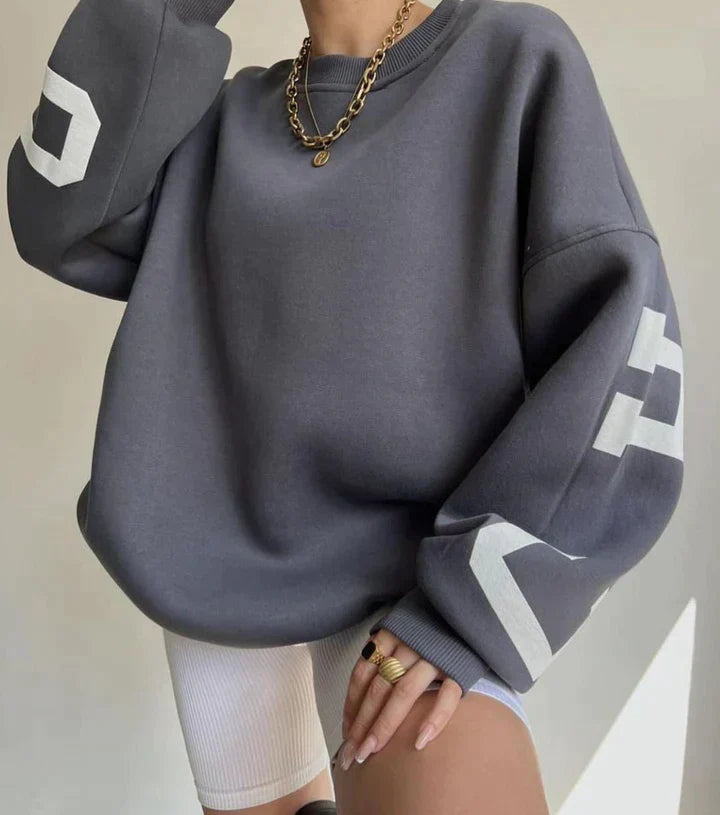 Lola | oversized jumper